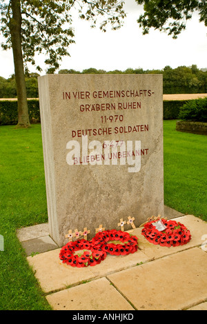 Denkmal für die 11.970 deutschen Soldaten in Massengräbern im Reichswehrministerium WW1 deutscher Friedhof in der Somme in Frankreich Stockfoto