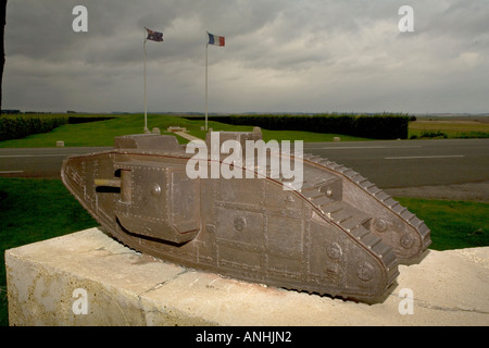 Schwere Panzer Mark IV auf die WW1 Tank Corps Memorial an gefunden an der Somme in Frankreich Stockfoto