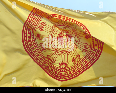 Das Dharmachakra Flagge, Symbol des Buddhismus in Thailand. Stockfoto