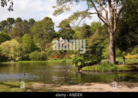 UK Nordirland County Down Mount Stewart House Gärten Tir Nan Og Familie Gräberfeld über See Stockfoto