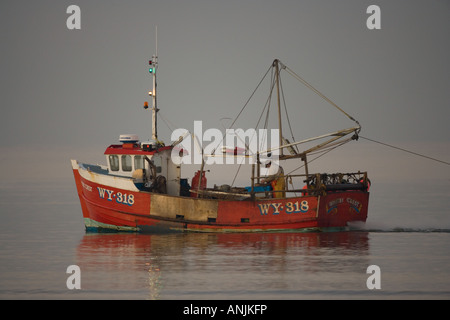 Whitby Fischereifahrzeug aus Holkham Norfolk Dezember Stockfoto