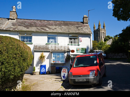 Kleine ländliche Postamt und Local Store in Widecombe im Moor Dartmoor England UK Stockfoto