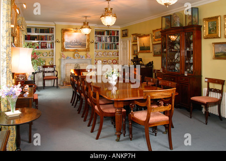 UK Property, house interior, traditionellen Stil Speisesaal. Stockfoto