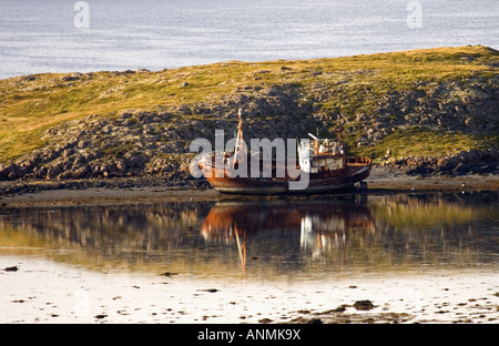 Schiffswrack bleibt Breidafjördur Island Stockfoto