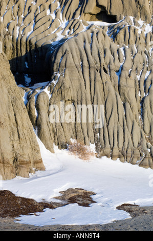 Schloss Butte Bildung im Big Muddy Badlands mit Neuschnee, Bengough, Saskatchewan, Kanada Stockfoto