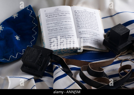 Teffilin Talith und Sidur für jüdische ritual Stockfoto