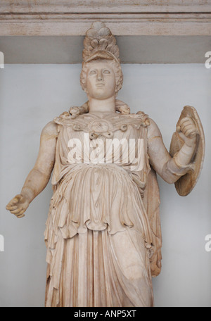 Statue der Minerva, Capitoline Museum, Rom, Italien Stockfoto