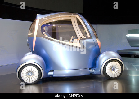 Prototyp Nissan PIVO 2 Elektro-Fahrzeug auf dem Display auf der Tokyo Motor Show 2007 Stockfoto