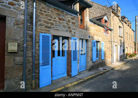 Reihe von Hütten in St. Jacut de la Mer, Cotes d'Amour, Bretagne, Frankreich Stockfoto