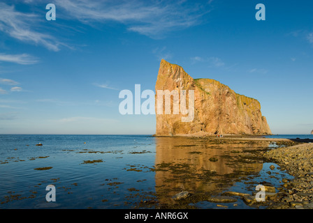 Perce Rock, in der Nähe der Stadt Perce auf Gaspe Halbinsel der Provinz Quebec, Kanada Stockfoto