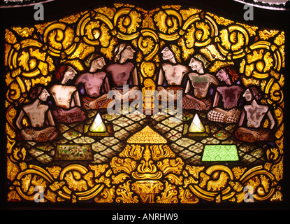 Indonesien Java Surakarta Solo Handwerk Mangkunegaran Kraton Buntglas-Fenster zeigt Javan Szene Stockfoto