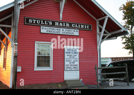 Baltimore und Ohio Eisenbahn Freight Station Stulls Haar Klinik Wooster Ohio Stockfoto