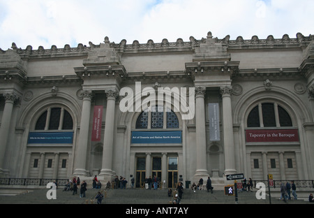 Außenansicht des Metropolitan Museum of Art New York City November 2007 Stockfoto
