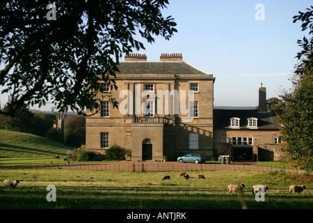 Papplewick Hall Papplewick Nottinghamshire fotografiert bilden einen öffentlichen Weg. Papplewick Hall stammt aus den frühen 1780er Jahren und ist vermutlich das Werk von William Lindley von Doncaster, fiel, Nottinghamshire, UK Stockfoto