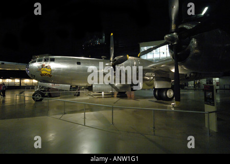 B29 Superfortress Bockscar, die die Atombombe auf Nagasaki auf der Wright-Patterson Air Force Museum in Dayton, Ohio abgeworfen. Stockfoto