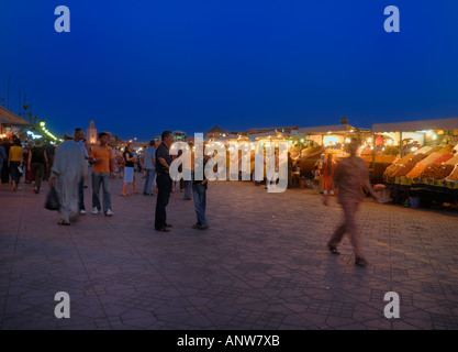 Marokko, Marrakesch, Djemaa El-Fna Stockfoto