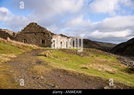 Die Ruinen der Kapitulation roch Mühle, Swaledale, Yorkshire Dales National Park. Teil der Überreste führen Bergbau Stockfoto