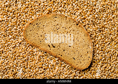 Brot und Weizen Stockfoto