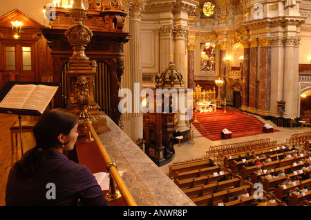 Berliner Dom Gottesdienst Berlin Deutschland 2007 Berliner Dom Anbetung Berlin Deutschland 2007 Stockfoto