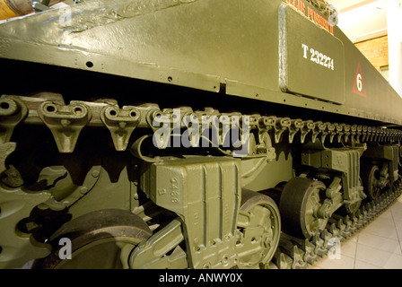 grüner Panzer Raupe nah bis Details Imperial war Museum london Stockfoto