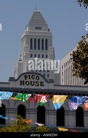 Rathausturm in der Innenstadt von Los Angeles, Kalifornien, USA Stockfoto