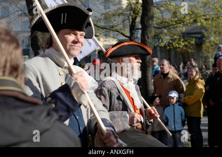 Eine Parade der Helsinki History Tag Association (Helsingin Historiapäiväyhdistys) während der Party Helsinki, Helsinki, Finnland Stockfoto