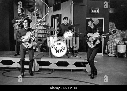 Knicke - UK pop-Gruppe im Jahre 1965 auf UK TV s Ready Steady Go Stockfoto