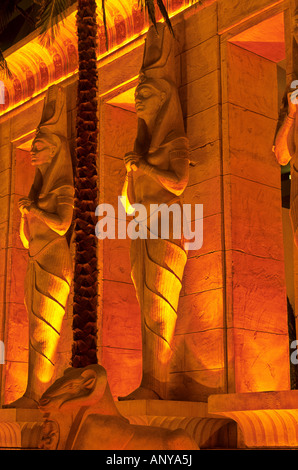 Nachahmung ägyptische Architektur in der Lobby Casino Hotel Luxor Las Vegas Nevada, USA Stockfoto