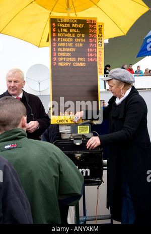 Buchmacher Limerick Race Course, Irland Stockfoto