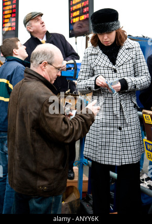 Buchmacher auf Limerick Race Course, Irland Stockfoto