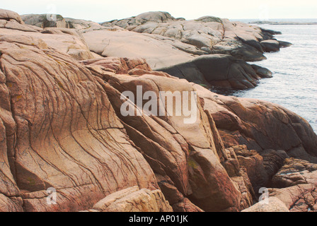 Gletschern geformten Granitinsel Vasholmarna (Vas-Inseln), Bohuslan, Schweden Stockfoto