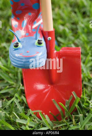 Gartenarbeit-Boot und Schaufel Stockfoto