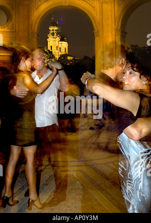 Tango Im Hofgarten, tanzen Tango, Hofgarten, Theatinerkirche, München, Bayern, Deutschland Stockfoto