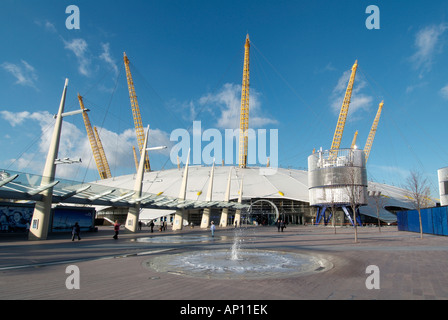 O2 Dome Millennium 02Arena Greenwich London Musik Unterhaltung Ausstellung Veranstaltungsort Glas Stahl Leinwand Ostturm verspannt UK Vereinigtes Stockfoto