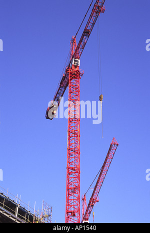 Turmdrehkrane, Baustelle, St. Katharines, London, UK Stockfoto