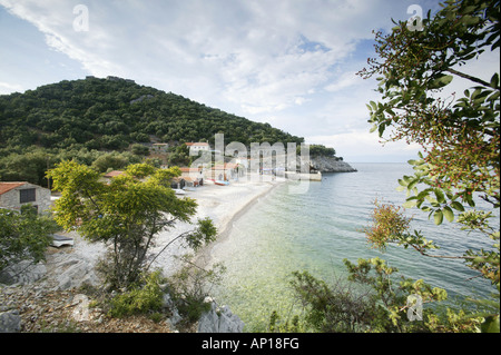 Strand und Hafen, Port Beli, Insel Cres, Kroatien Stockfoto