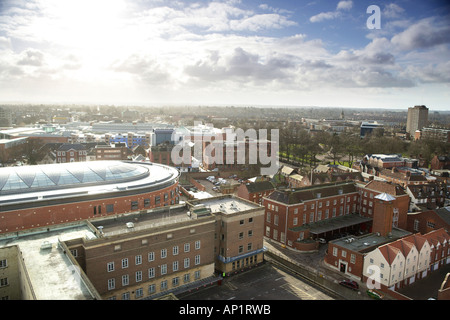 Auf der Suche nach Süden Südwesten Luftaufnahme von Rathaus und Forum Norwich Norfolk UK Stockfoto