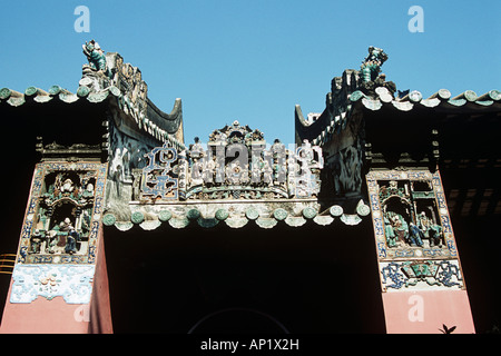 Reich verzierte Dach Detail, Kun Iam Tempel gewidmet Göttin der Barmherzigkeit, Macau, China Stockfoto