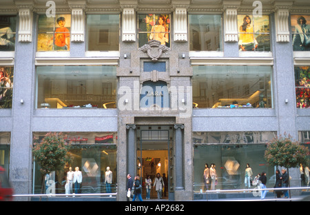 Zara eine gehobene Kleidung speichern in Madrid Spanien Stockfoto