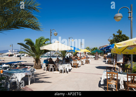 Tavernen im Hafen, Latchi, in der Nähe von Polis, North West Coast, Zypern Stockfoto