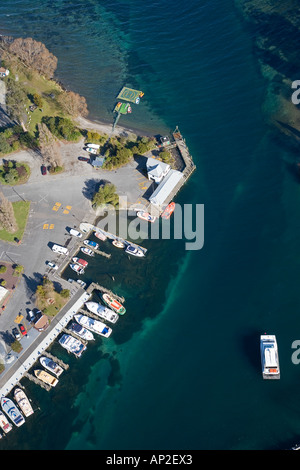 Marina am Quelle des Waikato River von Lake Taupo Taupo Nordinsel Neuseeland Antenne Stockfoto