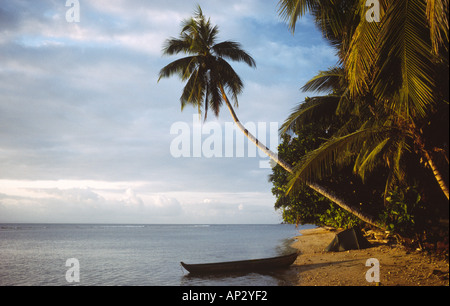 Bild CREDIT DOUG BLANE Kanu Zelt an einem Strand auf der Insel ich werde Sait Marie Madagascar Stockfoto