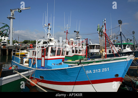 Frankreich-Aquitanien-Pyrenäen-Atlantiques-Saint-Jean de Luz Angelboote/Fischerboote im Hafen Stockfoto