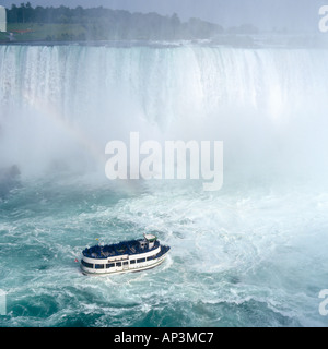 Mädchen des Nebels Kreuzfahrtschiff, Niagara Falls, Ontario, Kanada Stockfoto