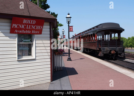 Alte Eisenbahn Wagen Pkw auf die Strasburg Railroad Pennsylvania USA Amerika USA Stockfoto