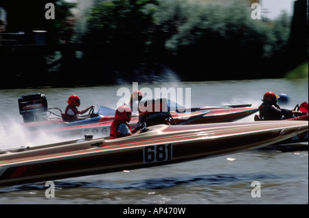HYDROPLANE BOAT RACING auf dem SACRAMENTO RIVER-SACRAMENTO-Kalifornien Stockfoto
