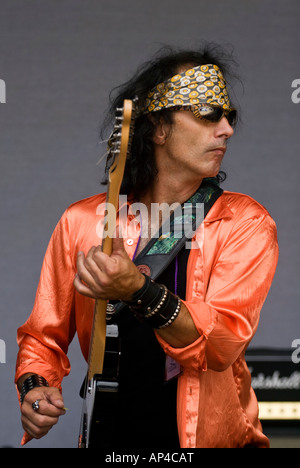 JIM RIDDICK als Keith Richards spielt Gitarre für den unbefugten ROLLING STONES MONTEREY POP FESTIVAL 2007 Kalifornien Stockfoto