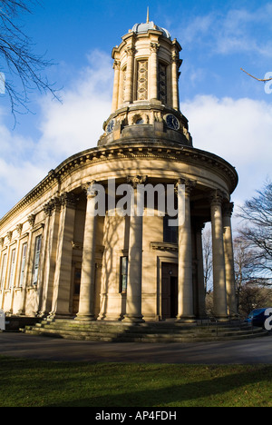 dh Church SALTAIRE WEST YORKSHIRE Saltaire United Reformed Church Building Titus Salts Village victorian Salt england großbritannien Stockfoto