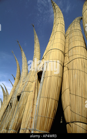 Südamerika, Peru, Huanchaco. Cabillitos de Totora, Reed-Boote Stockfoto