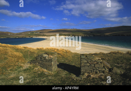 Der Tombolo verbindet St. Ninians Insel, die größte Insel von Shetland Stockfoto